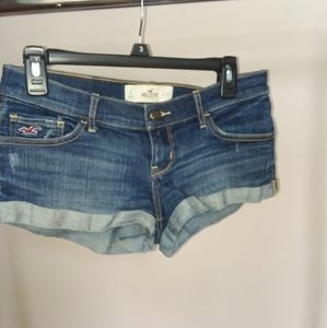 JUNIORS SIZE 1 HOLLISTER JEAN SHORTS